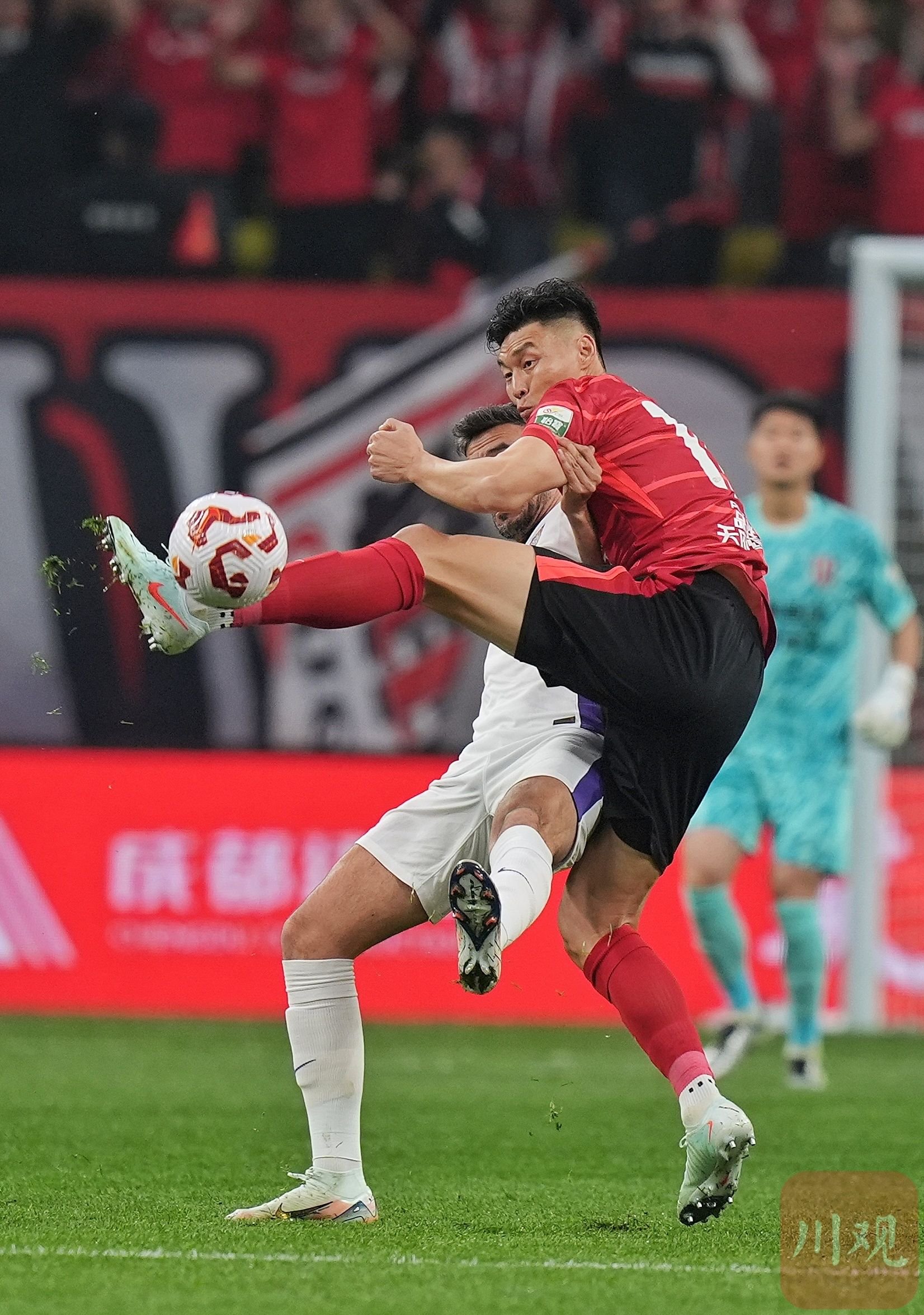 开云app-关于刚刚！浓眉哥连续二十场比赛得分超过赛况扑朔迷离里程碑夜广州队伤情更新，成都蓉城清晨更衣室发声的信息-开云app